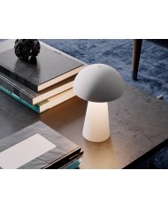 LAMPADA RICARICABILE PER ESTERNO KIRA